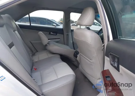 2012 Toyota Camry Xle V6 z USA, uszkodzony, nr VIN 4T1BK1FK1CU516216